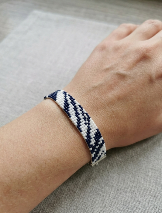 Handcrafted Black & White Geometric Beaded Bracelet | Modern Diagonal Loom Bracelet