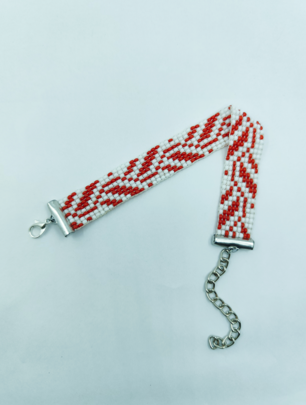 Handmade Red & White Abstract Beaded Bracelet | Unisex Geometric Loomed Jewelry | Adjustable Seed Bead Wristband