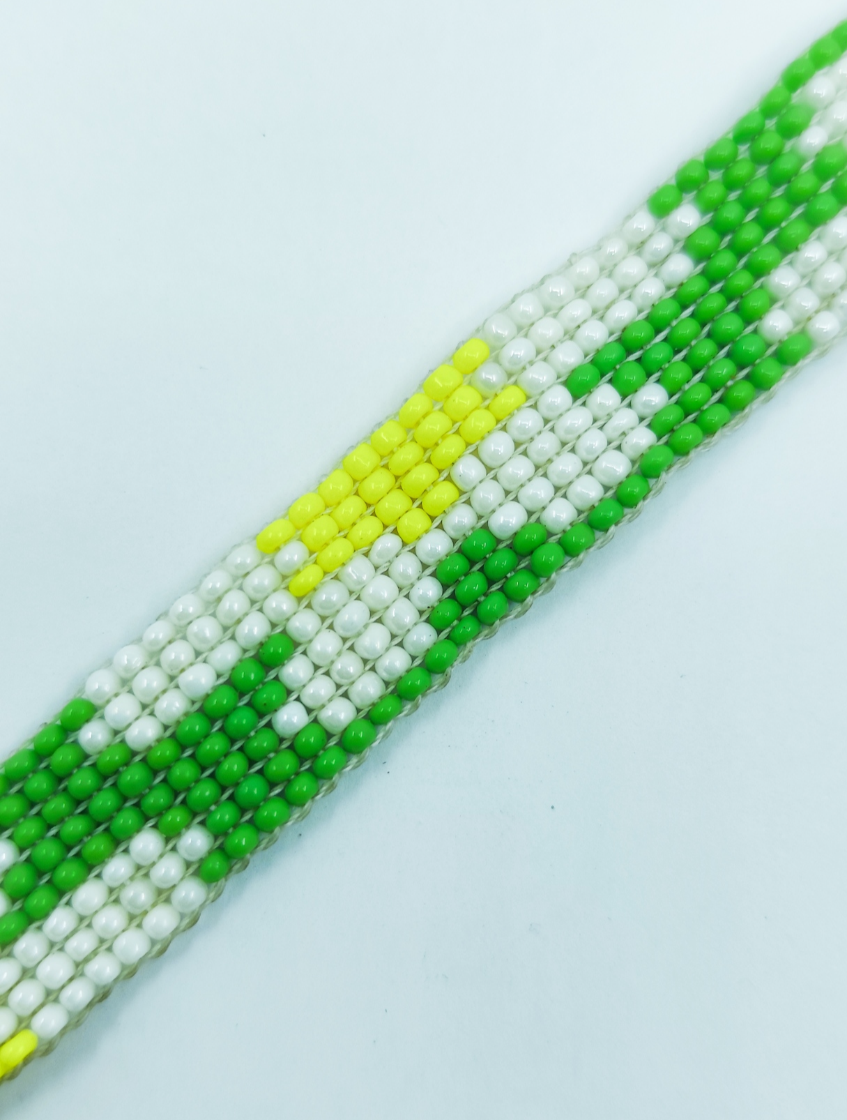 Handmade Daisy Flower Beaded Bracelet | Green and Yellow Floral Loomed Jewelry | Unisex Botanical Seed Bead Wristband